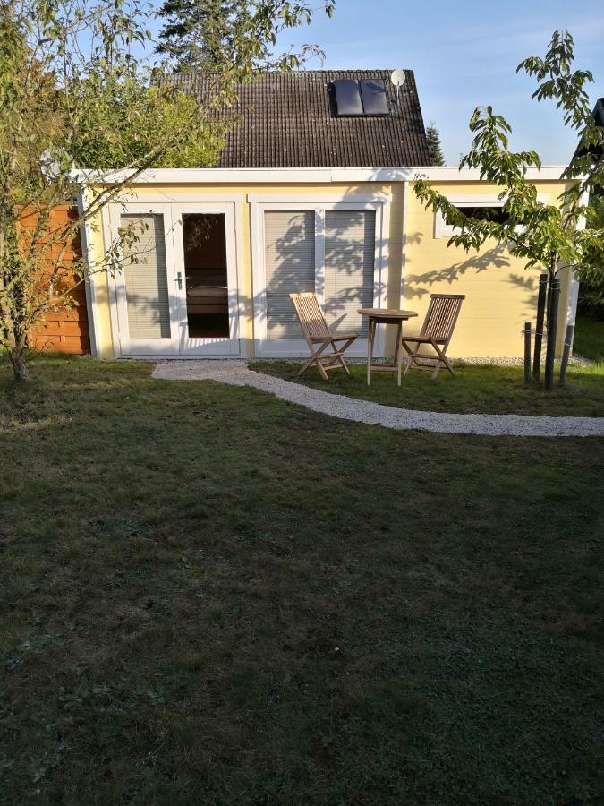 25 Qm Holz Bungalow, Garten-Grill, Gehoben, Optimiert, Massivholzbett 沙博伊茨 外观 照片
